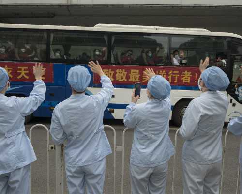 三伏贴治疗乳腺增生贴哪里 贴这里才能治疗乳腺增生